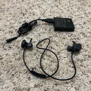 Bose SoundSport wireless Headphones Used